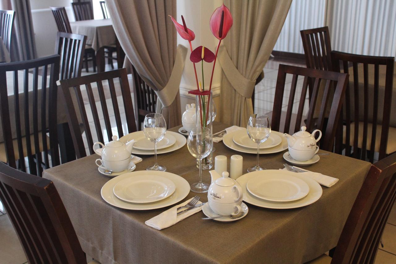 Hotel Regina Radom Kültér fotó
